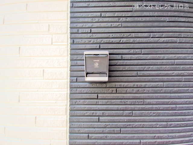 埼玉県川口市芝宮根町の新築戸建て外構写真 2025年7月28日撮影