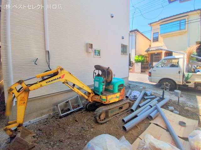 埼玉県川口市芝宮根町の新築戸建て外構写真 2025年7月28日撮影