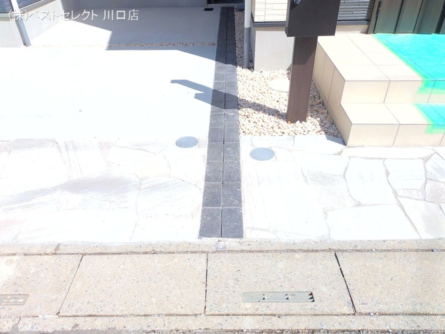 埼玉県川口市芝宮根町の新築戸建て完成写真 2025年10月1日撮影