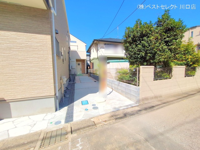 埼玉県川口市芝宮根町の新築戸建て完成写真 2025年10月1日撮影