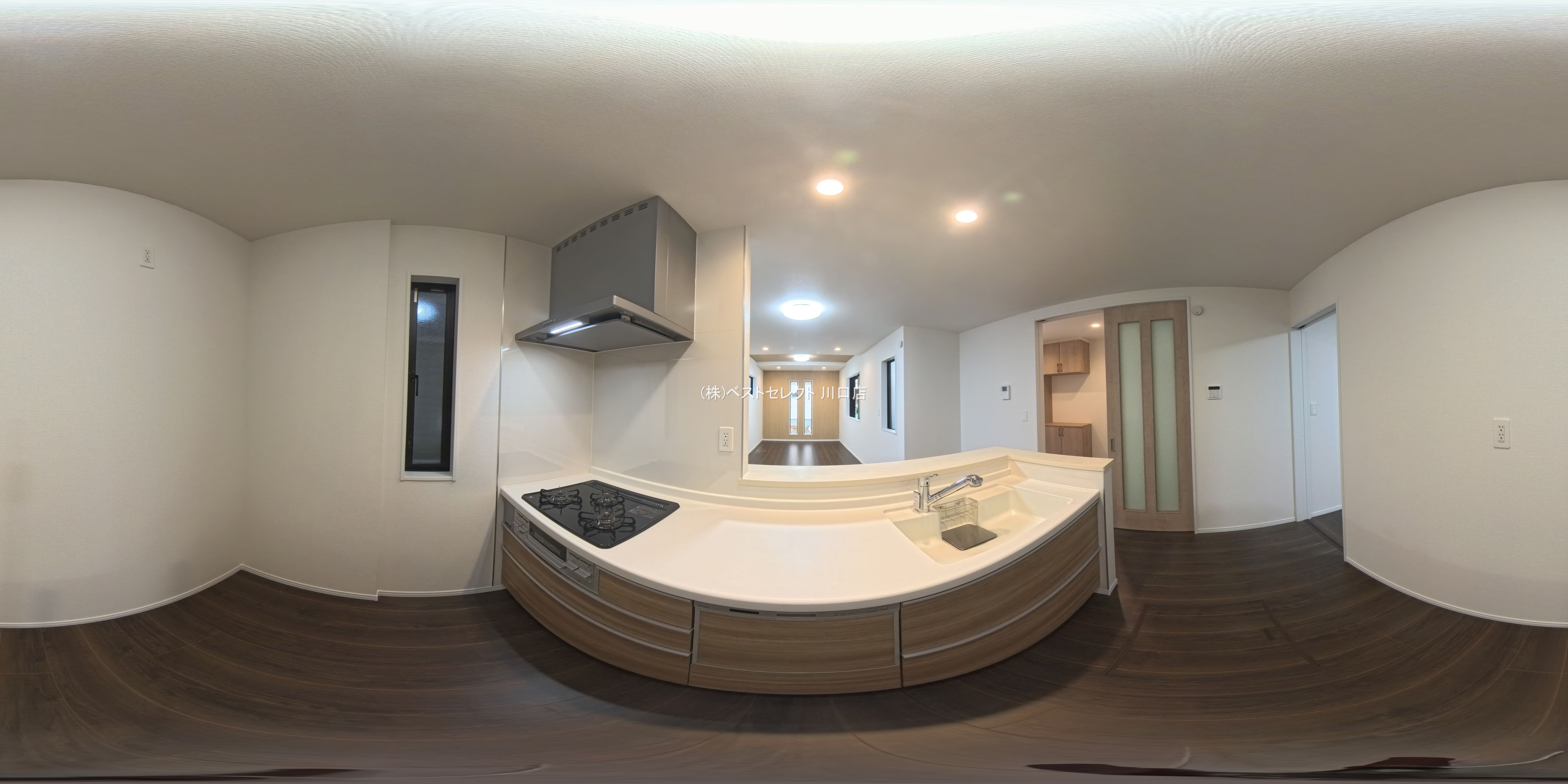 埼玉県川口市芝宮根町の新築戸建てパノラマ（キッチン）写真 2025年10月15日撮影