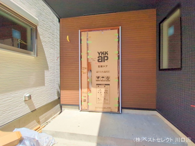 埼玉県川口市芝宮根町の新築戸建て外構写真 2025年7月28日撮影