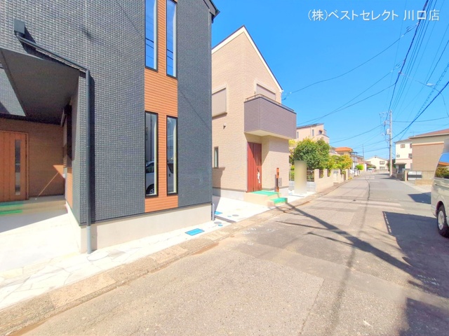 埼玉県川口市芝宮根町の新築戸建て完成写真 2025年10月1日撮影