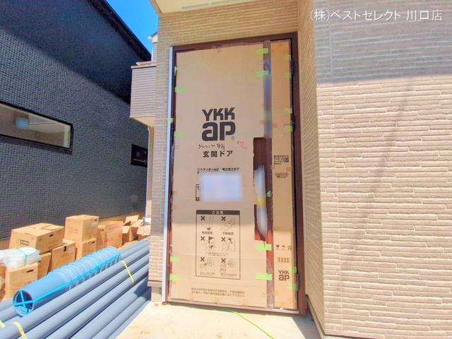 埼玉県川口市芝宮根町の新築戸建て外構写真 2025年7月28日撮影