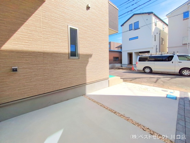 埼玉県川口市芝宮根町の新築戸建て完成写真 2025年10月1日撮影