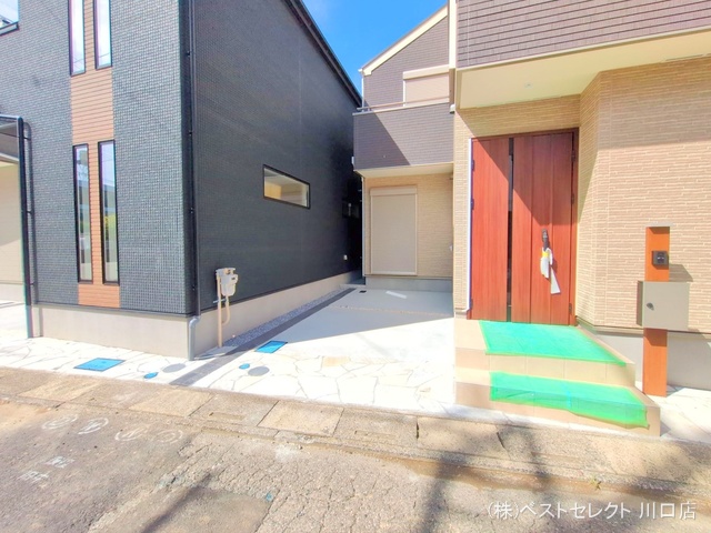 埼玉県川口市芝宮根町の新築戸建て完成写真 2025年10月1日撮影