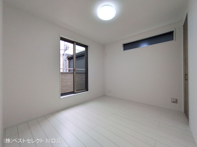 埼玉県川口市芝宮根町の新築戸建て居室サブ写真 2025年10月15日撮影