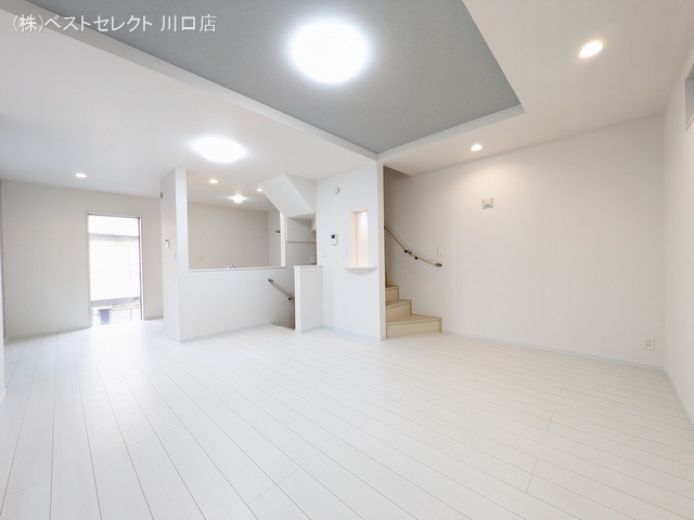 埼玉県川口市芝中田2丁目の新築戸建てリビング写真 2025年12月24日撮影