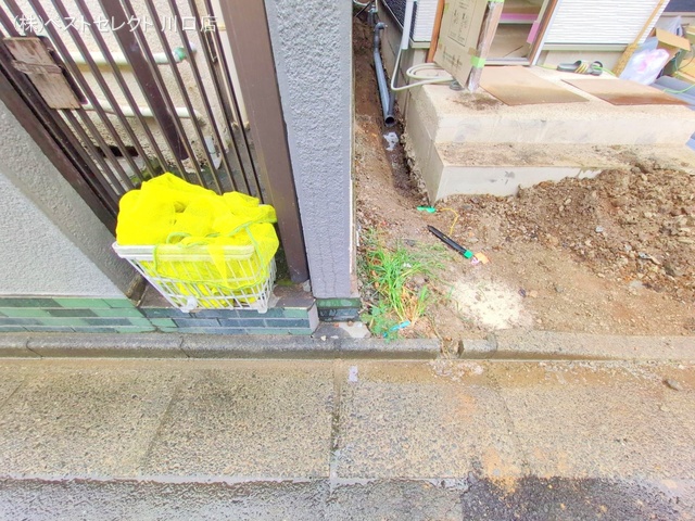 埼玉県川口市芝中田2丁目の新築戸建て外構写真 2025年9月30日撮影