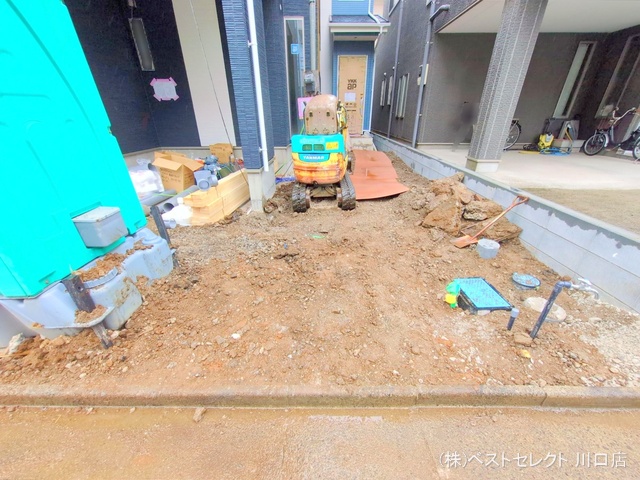 埼玉県川口市芝中田2丁目の新築戸建て外構写真 2025年9月30日撮影