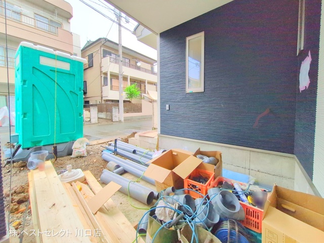 埼玉県川口市芝中田2丁目の新築戸建て外構写真 2025年9月30日撮影