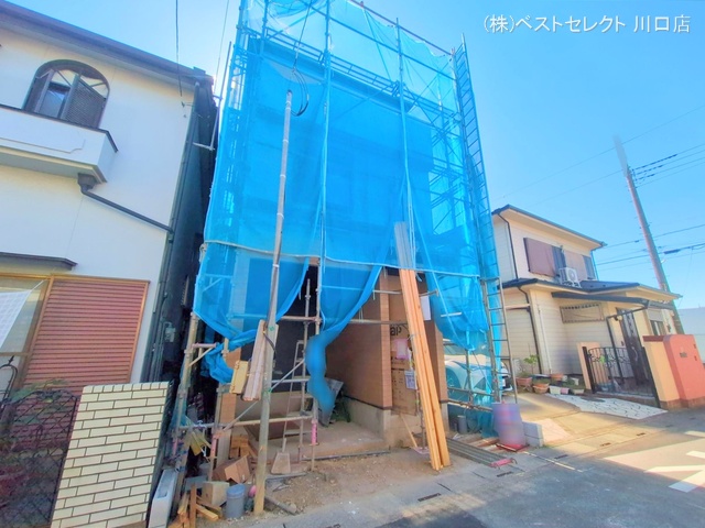 埼玉県川口市三ツ和3丁目の新築戸建てシート写真 2025年7月30日撮影