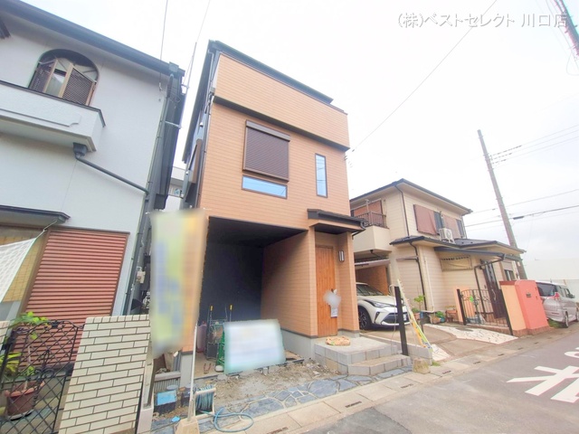 埼玉県川口市三ツ和3丁目の新築戸建て外構写真 2025年9月15日撮影