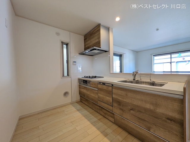 埼玉県蕨市北町４丁目の新築戸建てキッチン写真 2025年12月22日撮影