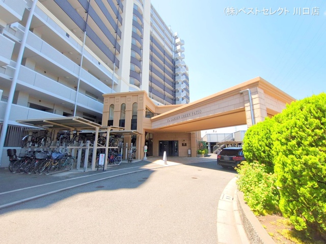 埼玉県川口市大字里のマンション『シーズガーデングリーンパティオ』外観写真 2025年6月17日撮影
