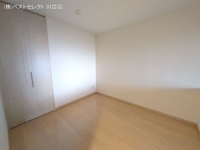 埼玉県川口市大字里のマンション『シーズガーデングリーンパティオ』居室サブ写真 2025年6月30日撮影