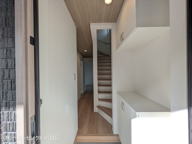 埼玉県川口市前川町４丁目の新築戸建て玄関写真 2026年1月19日撮影