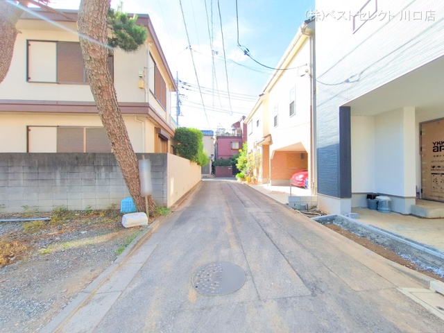 埼玉県蕨市北町２丁目の新築戸建て外構写真 2025年7月17日撮影