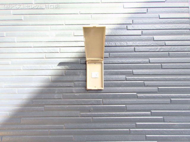 埼玉県蕨市北町２丁目の新築戸建て外構写真 2025年7月17日撮影