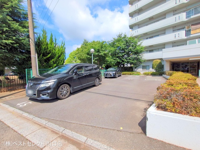 埼玉県蕨市北町５丁目のマンション『ストークマンション南浦和』外観写真 2025年6月26日撮影