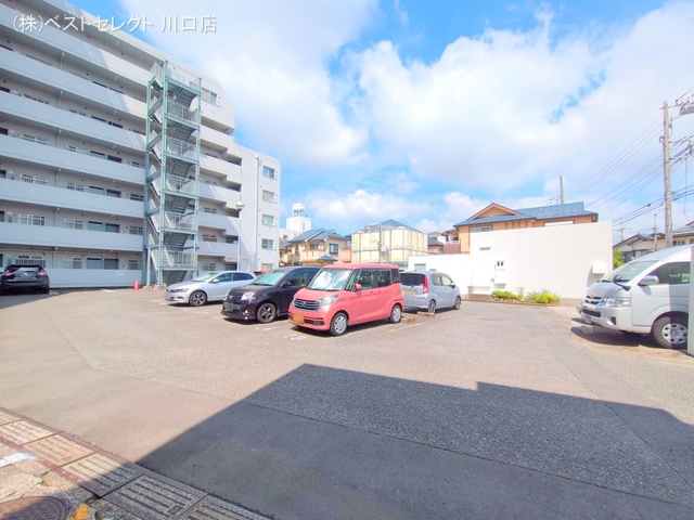 埼玉県蕨市北町５丁目のマンション『ストークマンション南浦和』外観写真 2025年6月26日撮影