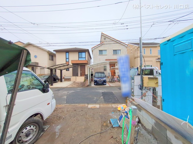 埼玉県川口市戸塚境町の新築戸建て外構写真 2025年10月19日撮影