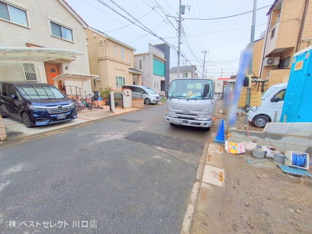 埼玉県川口市戸塚境町の新築戸建て外構写真 2025年10月19日撮影