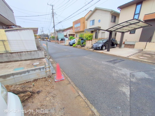 埼玉県川口市戸塚境町の新築戸建て外構写真 2025年10月19日撮影