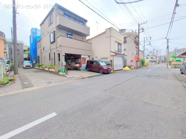 埼玉県川口市青木2丁目の新築戸建てシート写真 2025年7月13日撮影