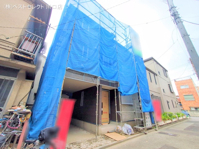 埼玉県川口市青木2丁目の新築戸建て外構写真 2025年8月13日撮影