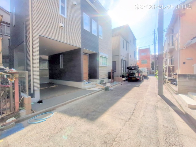 埼玉県川口市青木2丁目の新築戸建て外構写真 2025年9月1日撮影