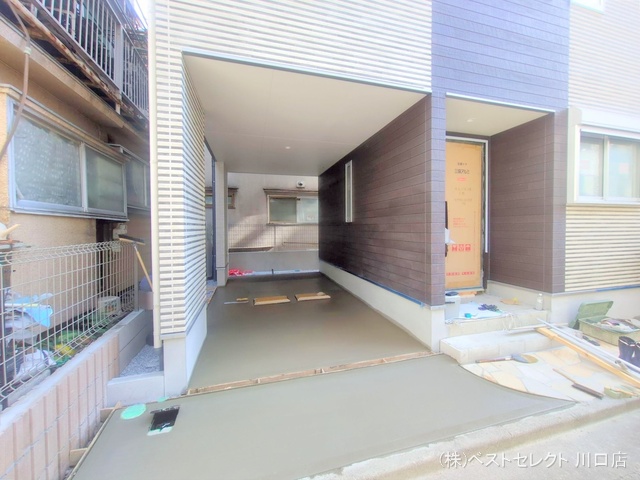埼玉県川口市青木2丁目の新築戸建て外構写真 2025年9月1日撮影