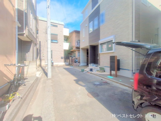 埼玉県川口市青木2丁目の新築戸建て外構写真 2025年9月1日撮影