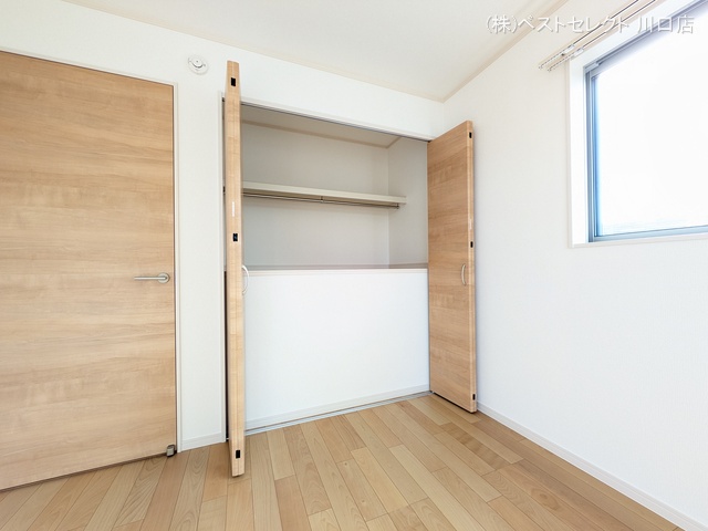 埼玉県川口市元郷４丁目の新築戸建て収納(ウォークインクローゼット)写真 2026年1月26日撮影