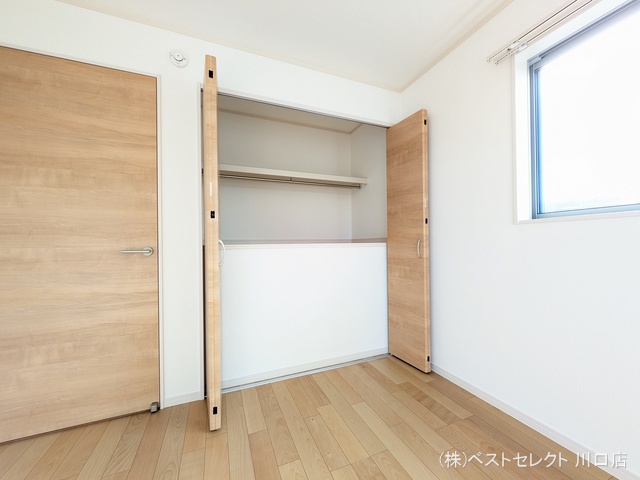 埼玉県川口市元郷４丁目の新築戸建て収納(ウォークインクローゼット)写真 2026年1月26日撮影