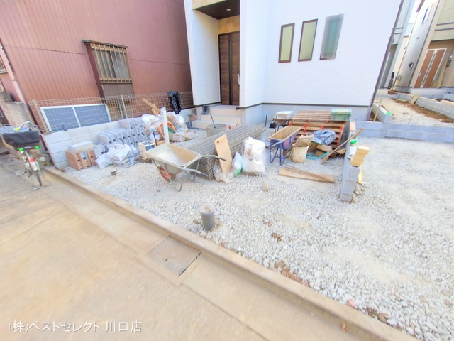 埼玉県戸田市喜沢2丁目の新築戸建て外構写真 2025年11月18日撮影