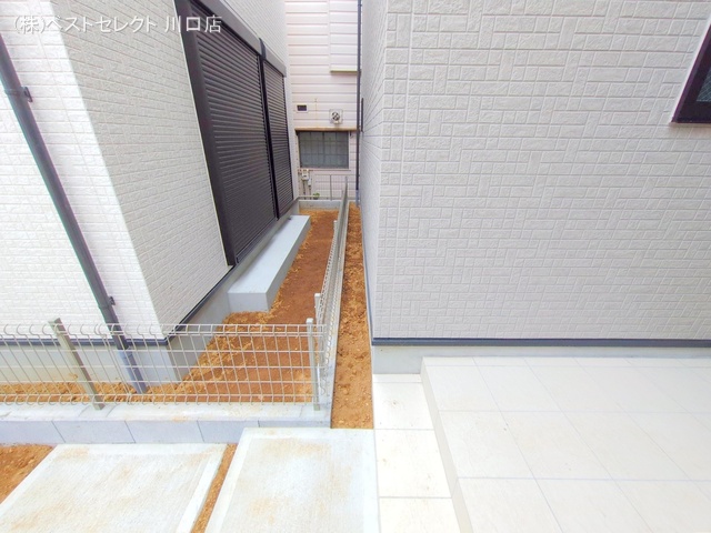 埼玉県戸田市喜沢２丁目の新築戸建て完成写真 2025年12月10日撮影