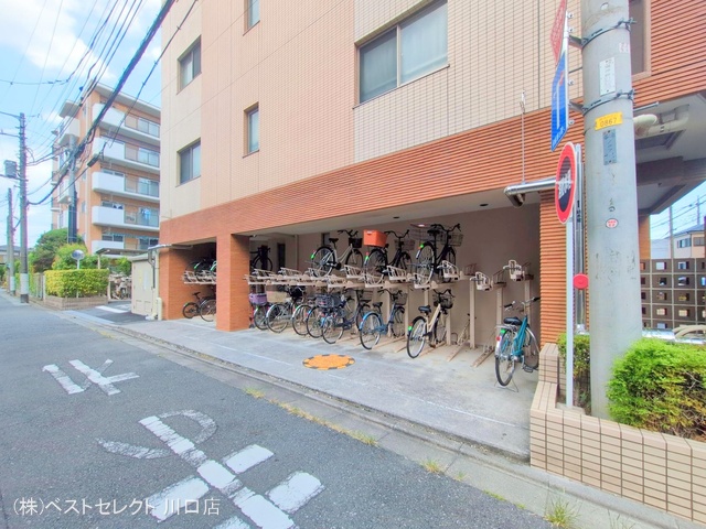 埼玉県蕨市塚越６丁目のマンション『レリア蕨塚越』外観写真 2025年8月27日撮影