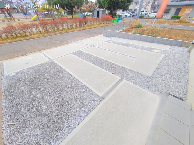 埼玉県蕨市南町４丁目の新築戸建て完成写真 2025年12月2日撮影