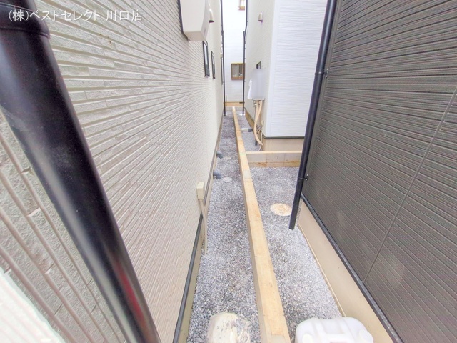 埼玉県蕨市南町４丁目の新築戸建て完成写真 2025年12月2日撮影