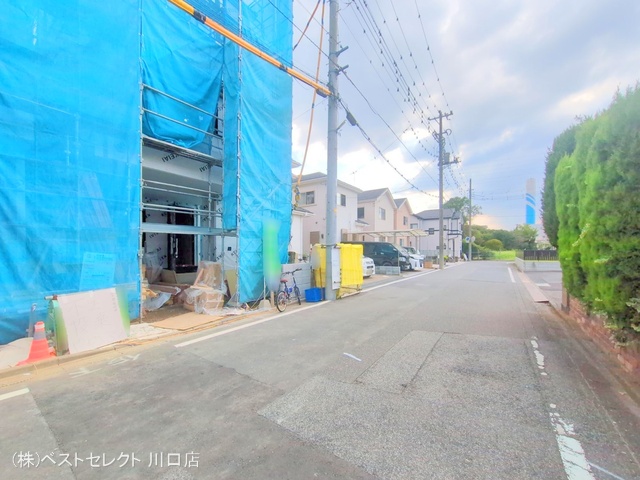 埼玉県川口市八幡木2丁目の新築戸建てシート写真 2025年9月7日撮影