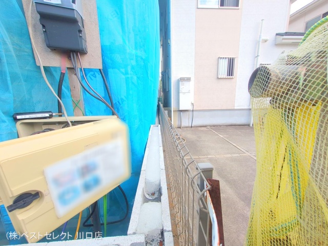 埼玉県川口市八幡木2丁目の新築戸建てシート写真 2025年9月7日撮影