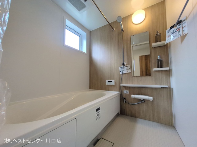 埼玉県川口市差間3丁目の新築戸建てお風呂写真 2025年10月8日撮影