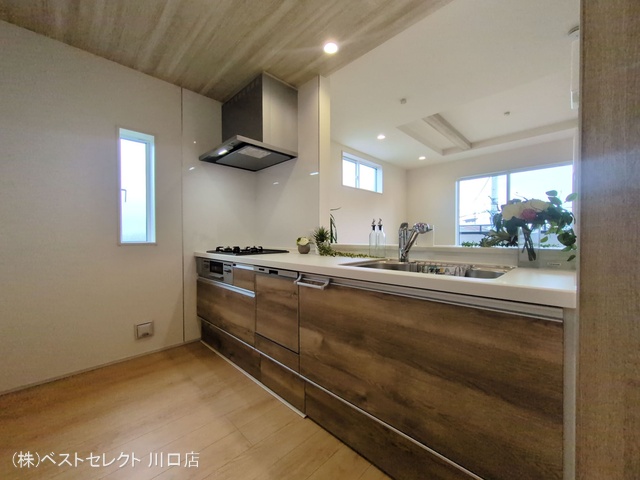 埼玉県川口市差間3丁目の新築戸建てキッチン写真 2025年10月8日撮影