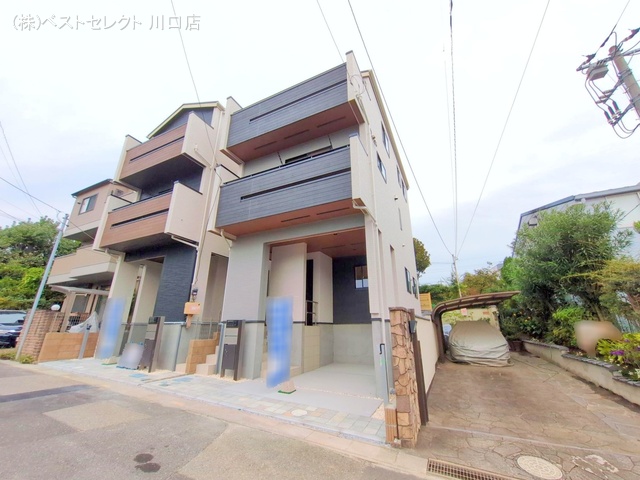 埼玉県川口市差間３丁目-新築戸建ての完成写真