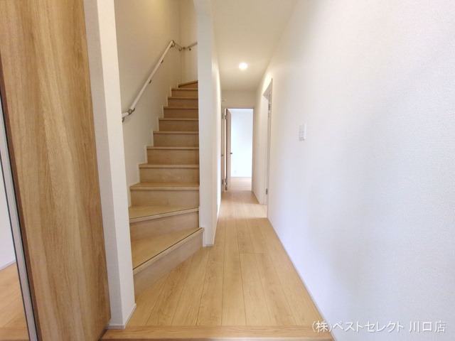 埼玉県川口市差間3丁目の新築戸建て玄関写真 2025年10月8日撮影