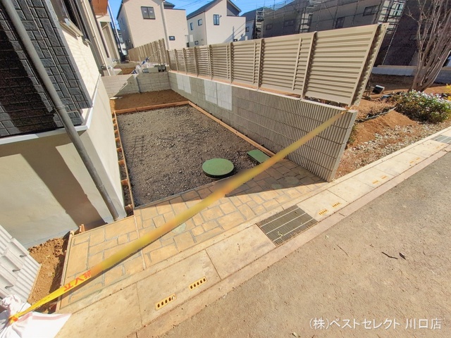 埼玉県川口市大字安行領家の新築戸建て外構写真 2026年1月13日撮影