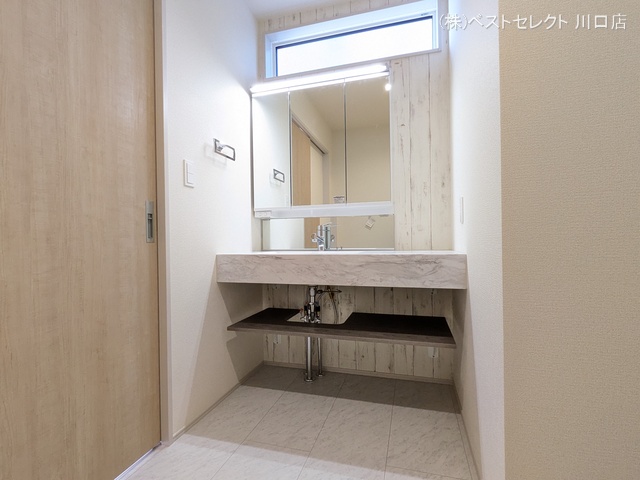 埼玉県川口市大字安行領家の新築戸建て洗面所写真 2026年2月18日撮影
