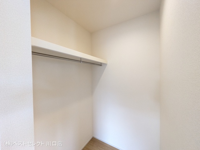 埼玉県川口市大字安行領家の新築戸建て収納(ウォークインクローゼット)写真 2026年3月26日撮影
