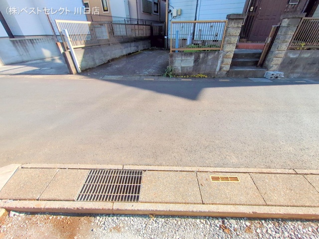 埼玉県川口市大字安行領家の新築戸建て外構写真 2025年12月21日撮影